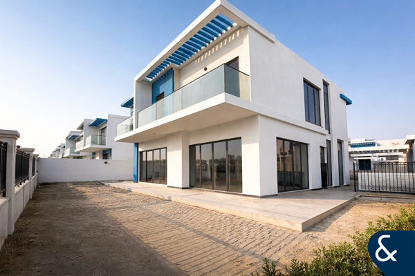 6 Bed | LV4 | Large Plot | Corner Unit